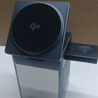 Multifunctional Magnetic Wireless Charger