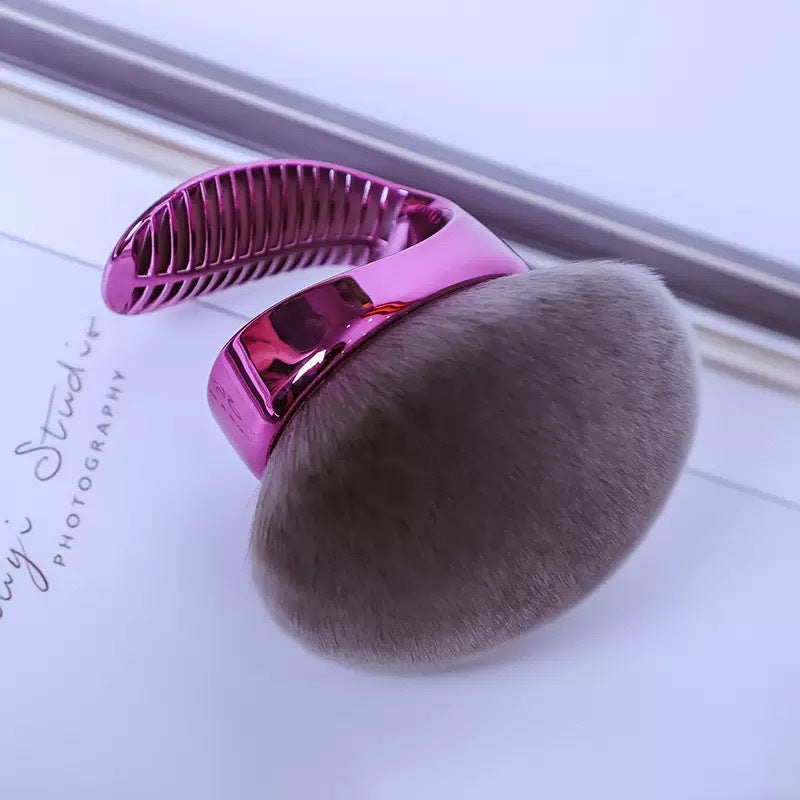 Multifunctional Neck Brush