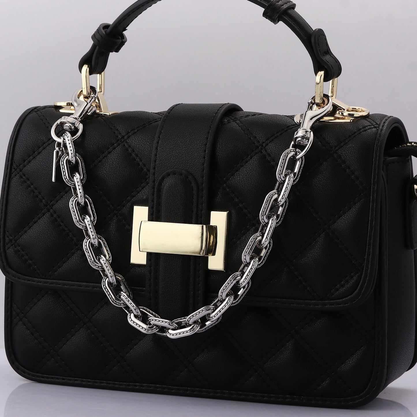 Multifunctional Pearl Rhinestone Keychain