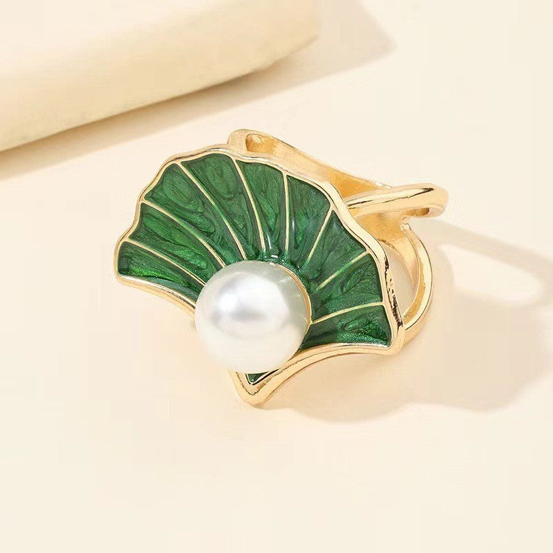 Multifunctional Pearl Scarf Buckle