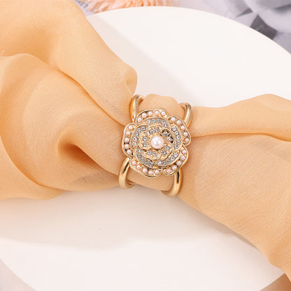 Multifunctional Pearl Scarf Buckle