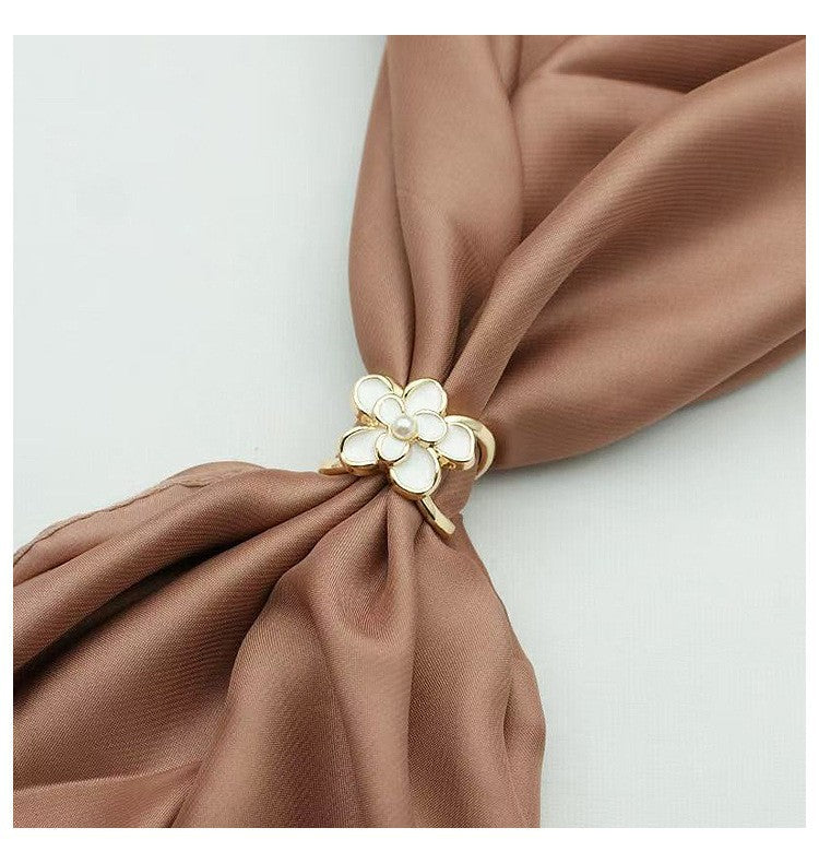 Multifunctional Pearl Scarf Buckle