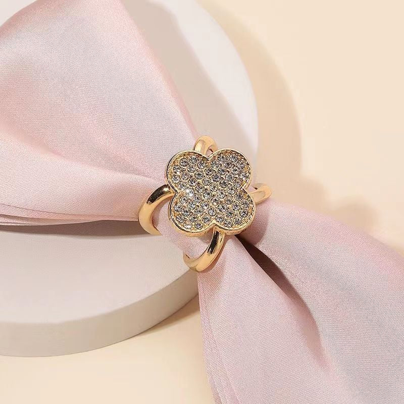 Multifunctional Pearl Scarf Buckle