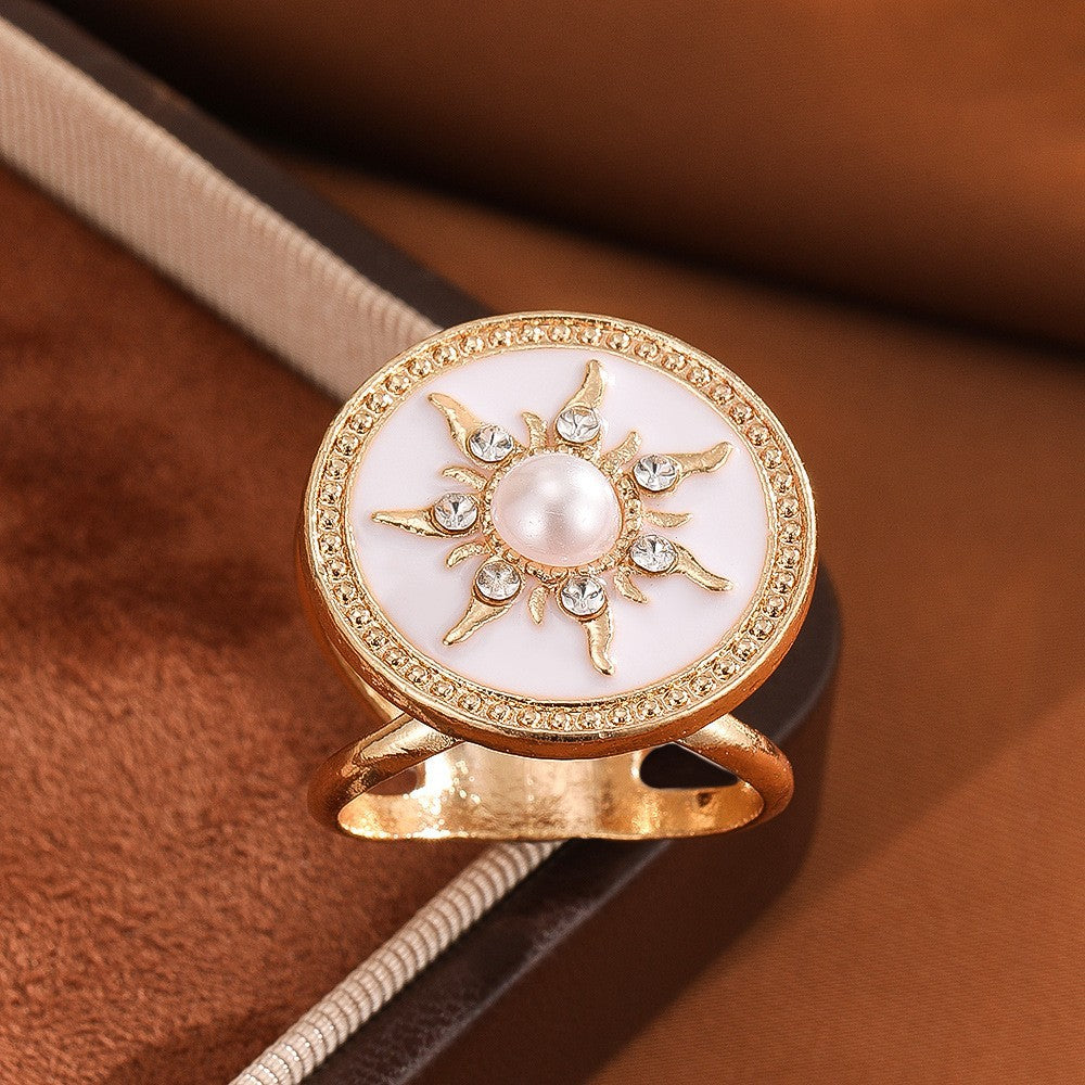 Multifunctional Pearl Scarf Buckle