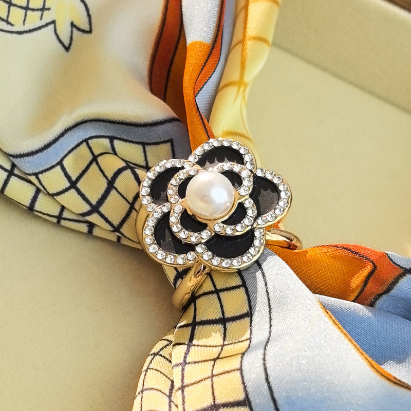 Multifunctional Pearl Scarf Buckle
