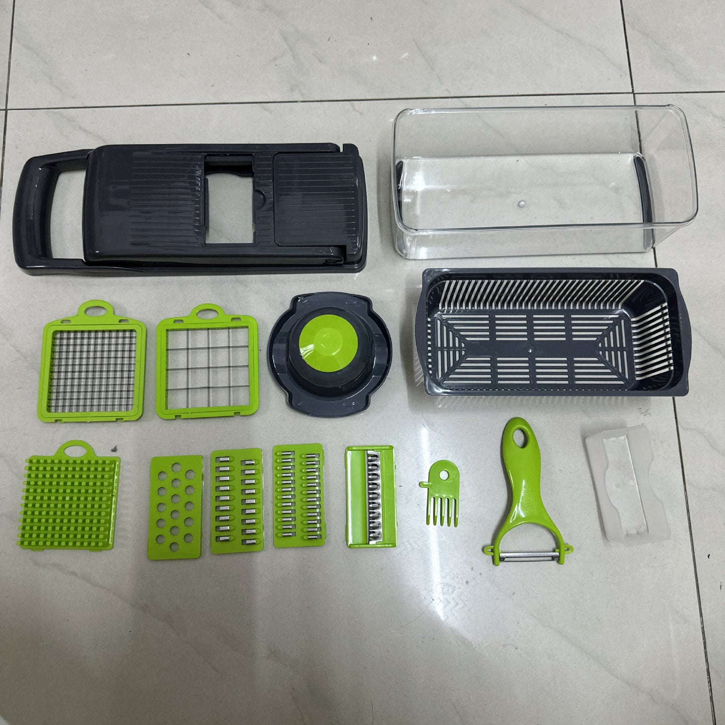 Multifunctional Vegetable Cutter
