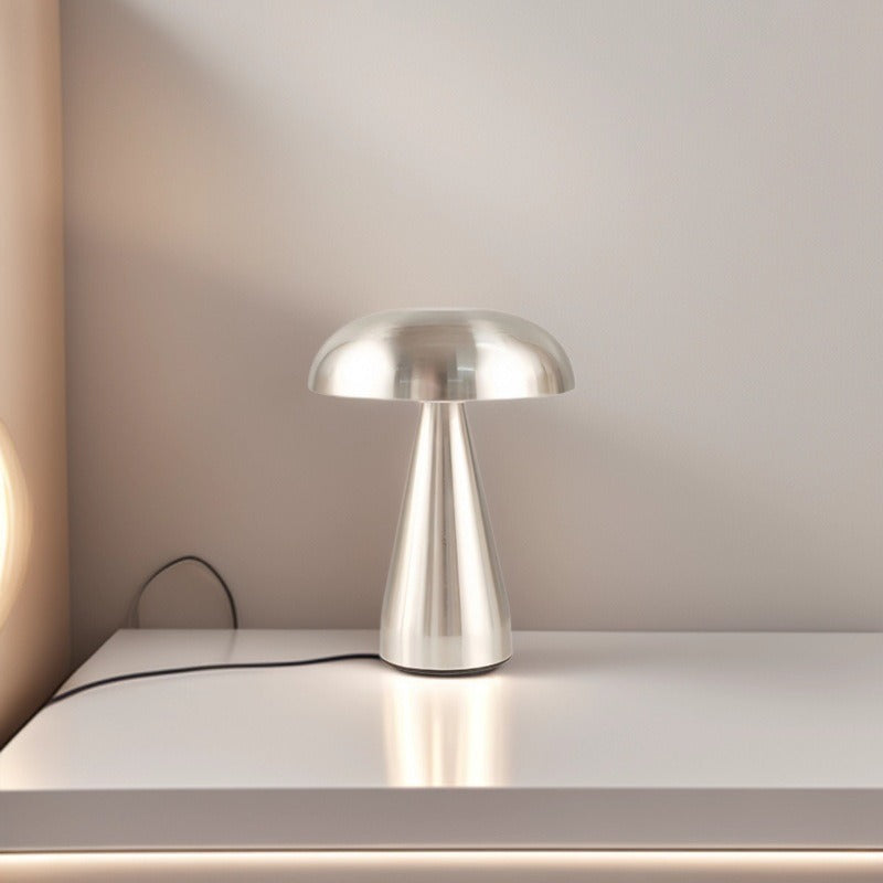 Mushroom-shaped lamp