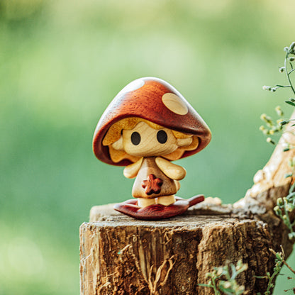 Mushroom solid wood figure