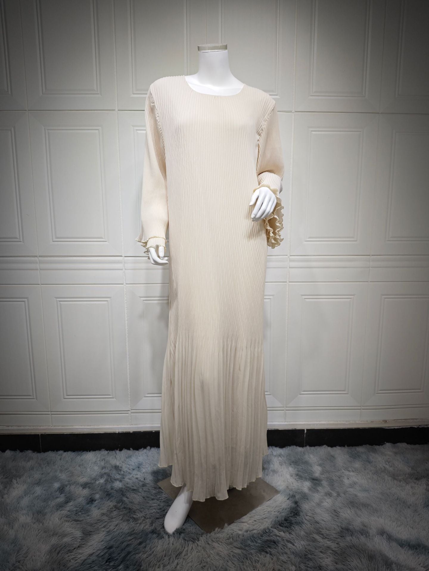 Muslim Dubai pullover robe