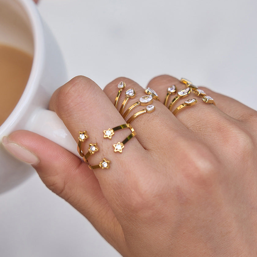 n Multi-Layered Split Ring Titanium Steel