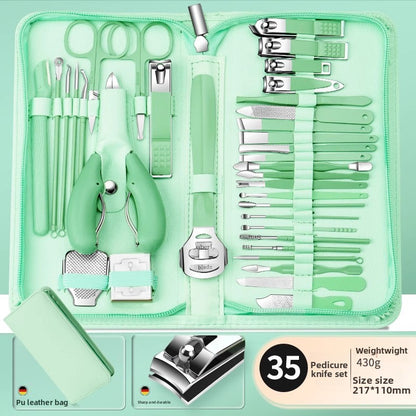 Nail scissors set