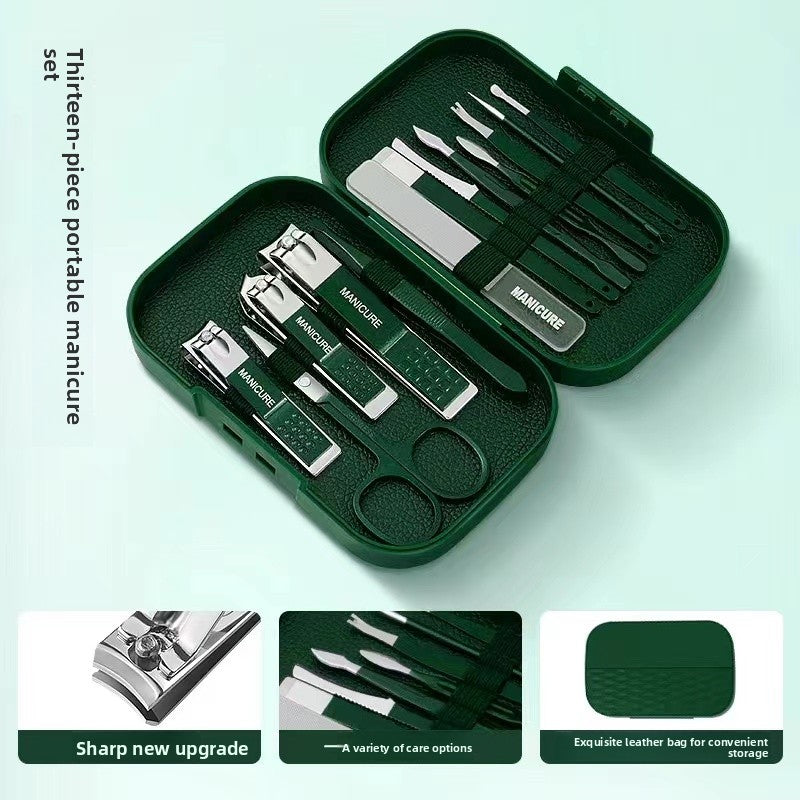 Nail scissors set