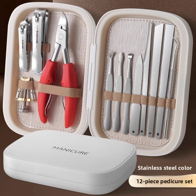 Nail scissors set