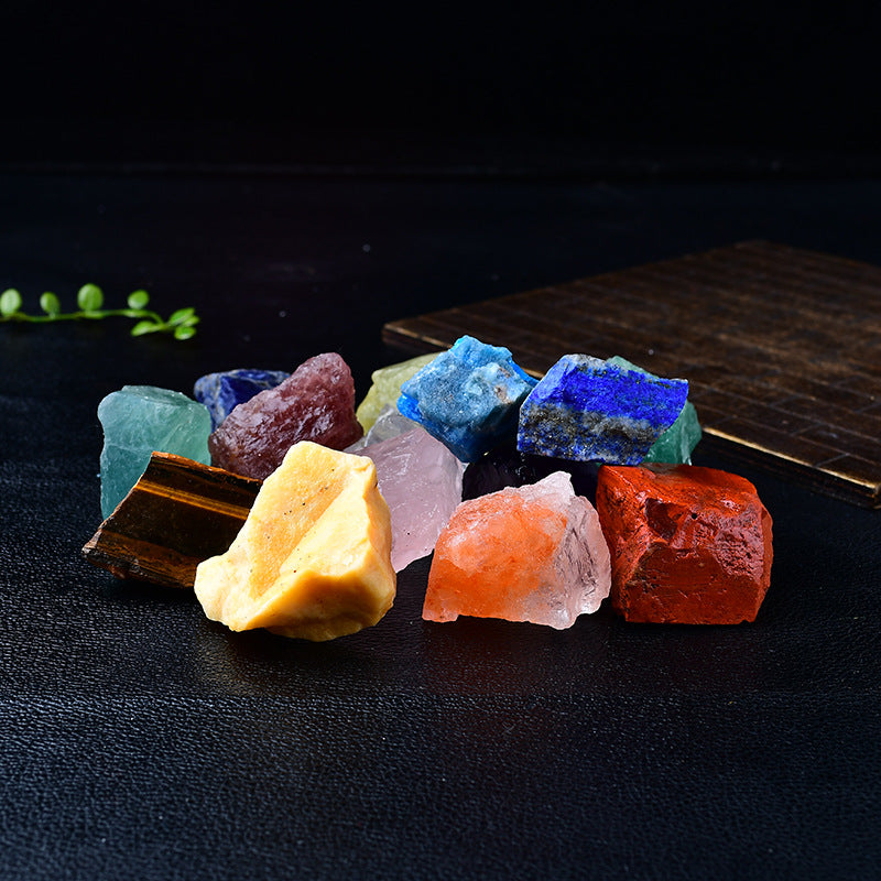 Natural Crystal Raw Stones for Aromatherapy and Decoration