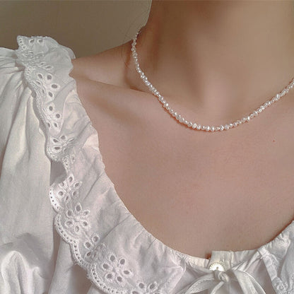 Natural freshwater pearl necklace
