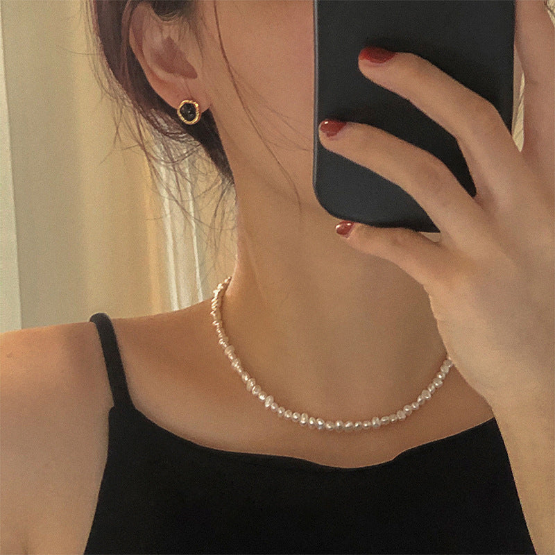 Natural freshwater pearl necklace