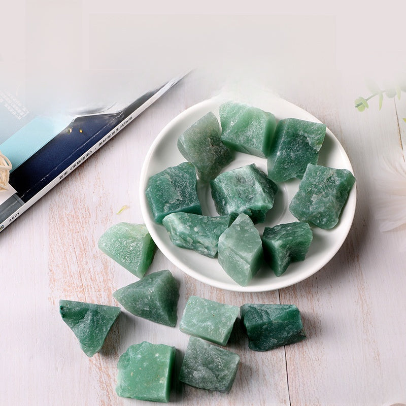 Natural Green Dongling Jade Aromatherapy Decorative Stones