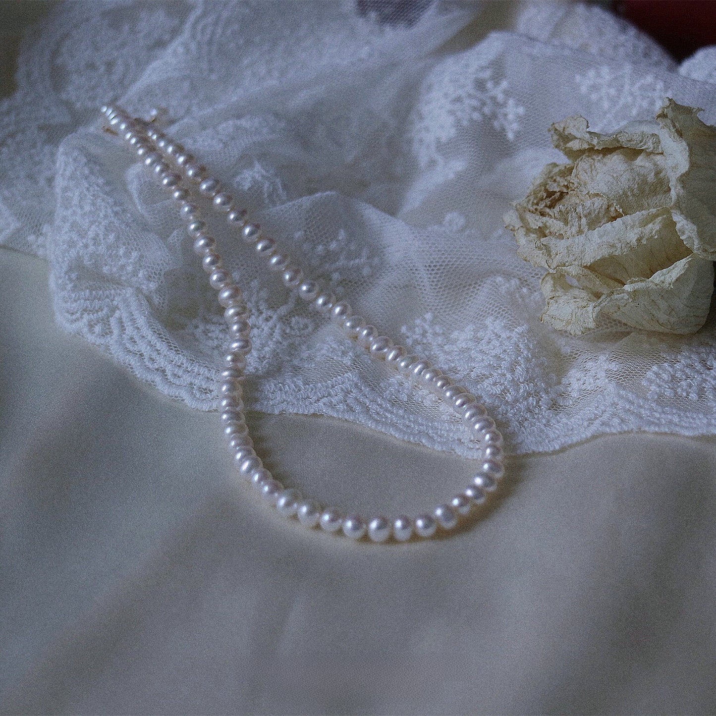Natural Pearl Choker Necklace