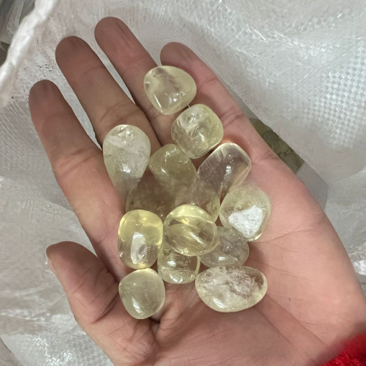 Natural Polished Crystal Rolling Stones