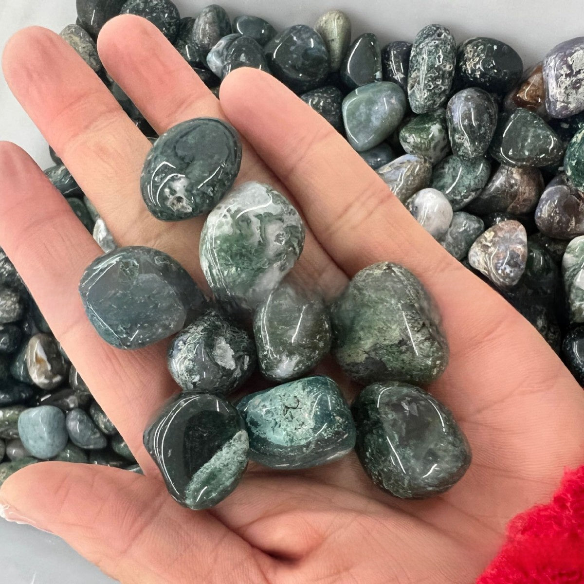 Natural Polished Crystal Rolling Stones