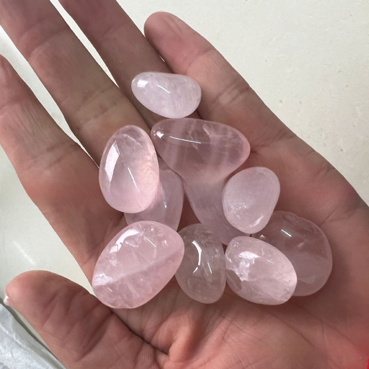 Natural Polished Crystal Rolling Stones