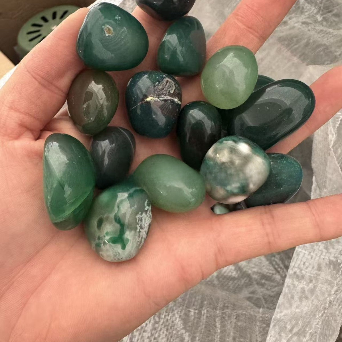 Natural Polished Rolling Gemstones for Crafting