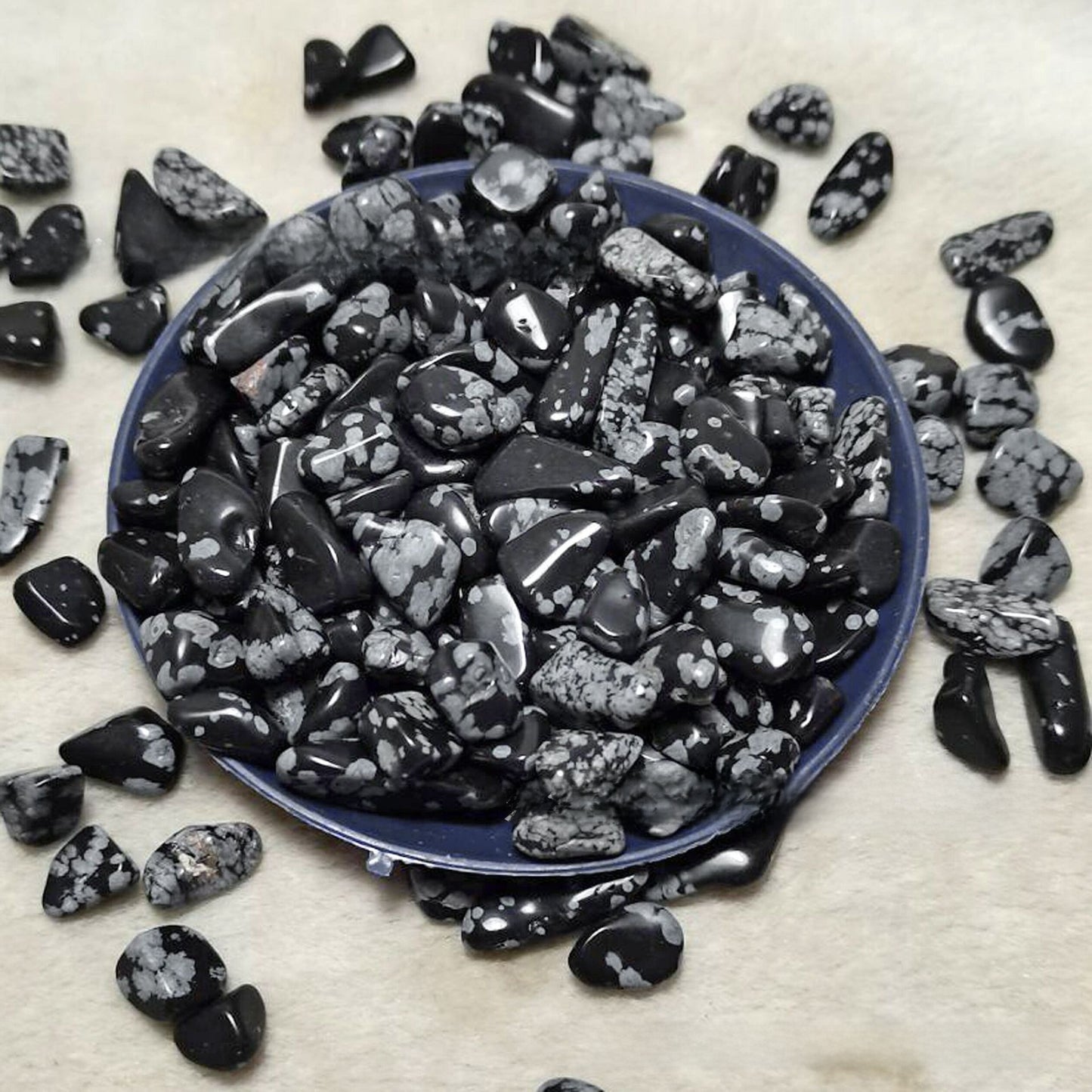 Natural Snowflake Obsidian Decorative Stones