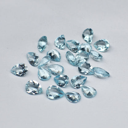 Natural teardrop-shaped gem