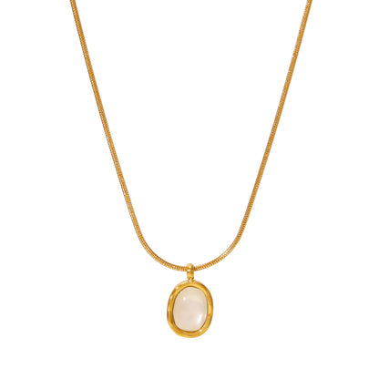 Natural White Mother-Of-Pearl Pendant Necklace