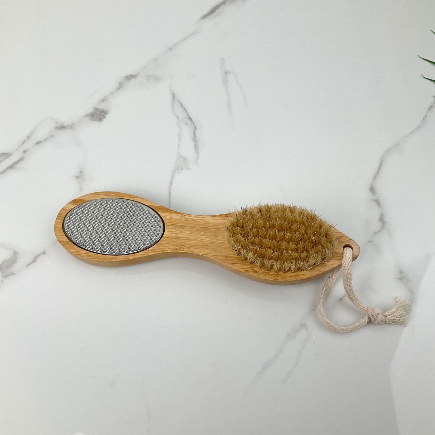 Natural Wood Body Scrub Brush with Long Handle