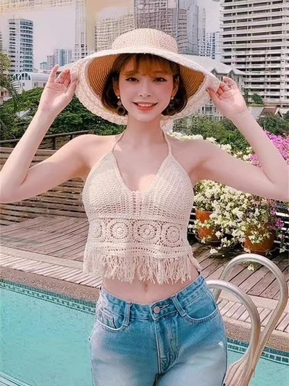 Neck-hanging small vest
