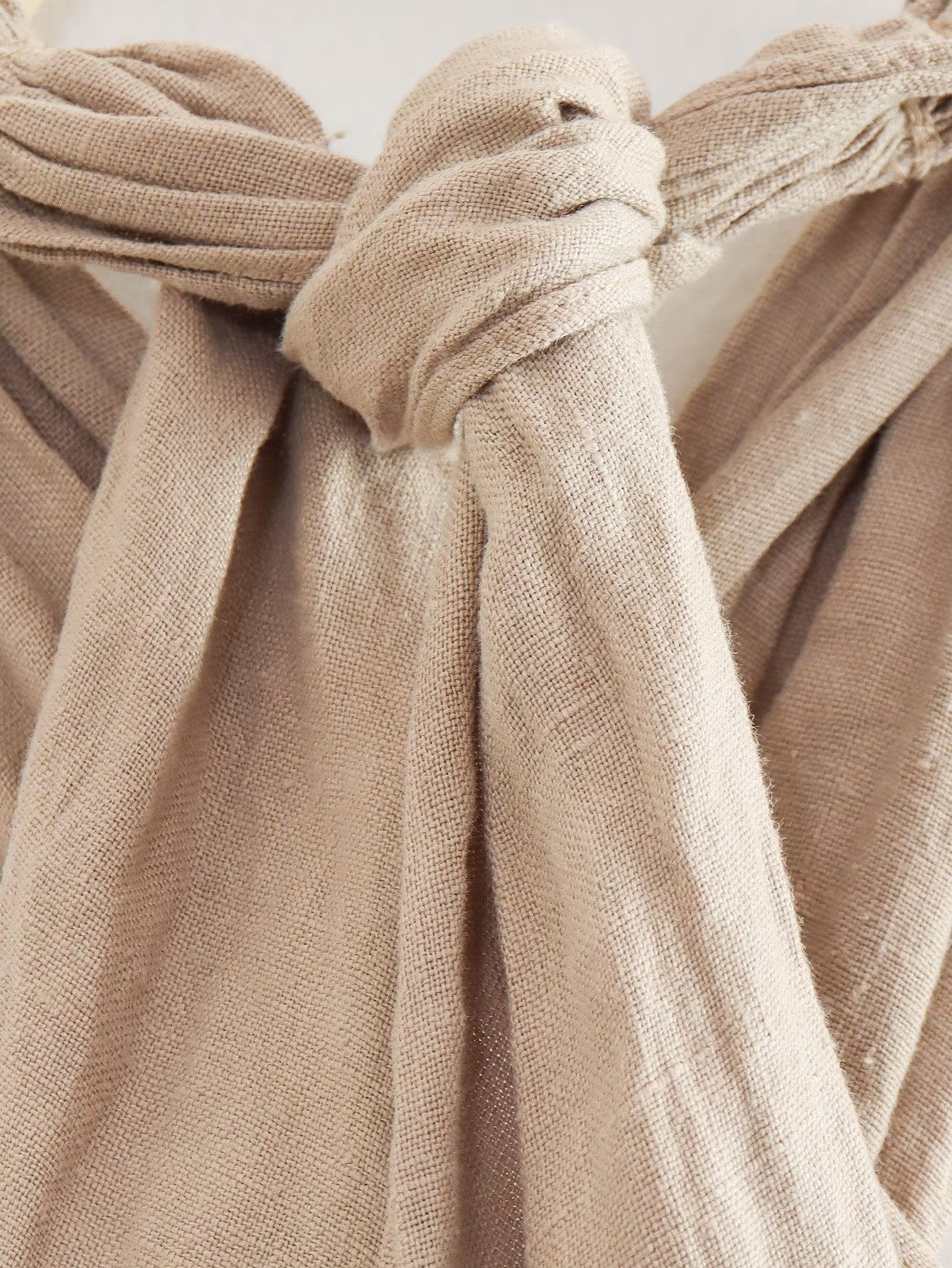 Neck-hanging vest