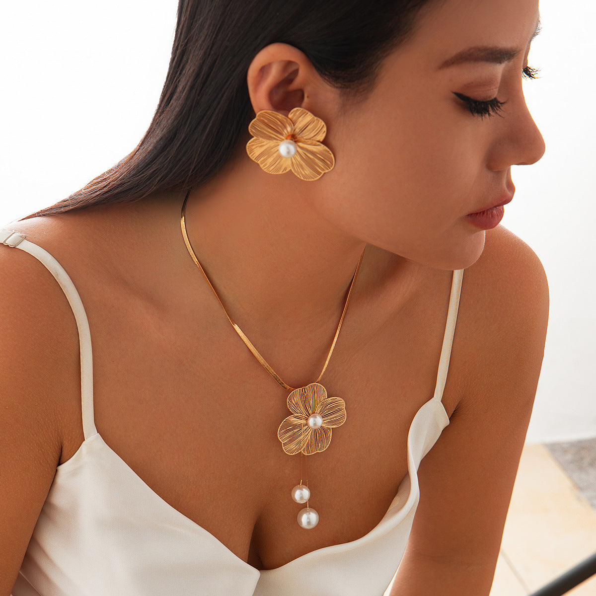 Necklace and Earrings Set