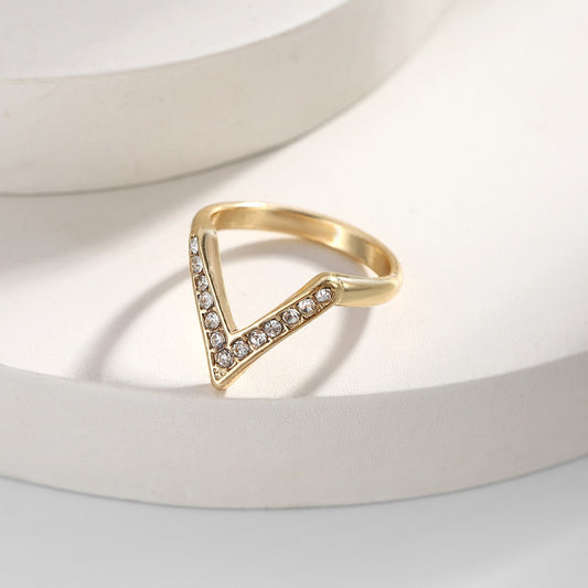 Necklace, bracelet and ring set