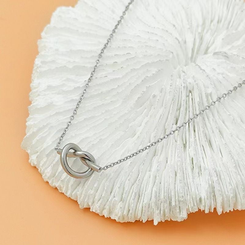 Necklace with Adjustable Chain