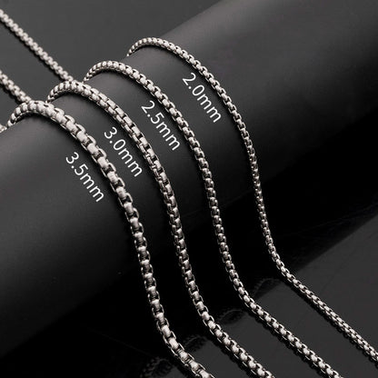 Neutral necklace
