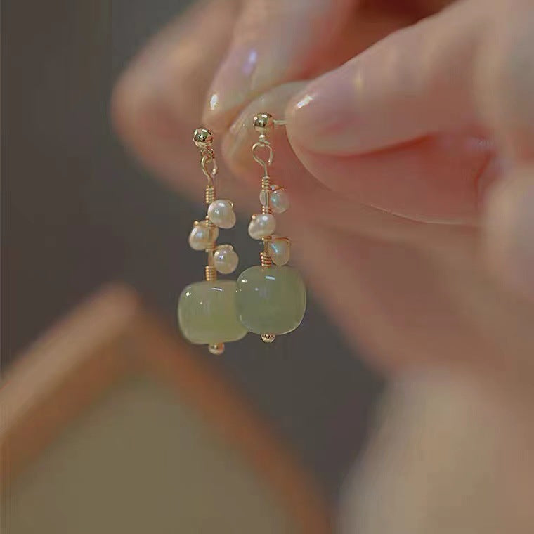 New Chinese-style earrings