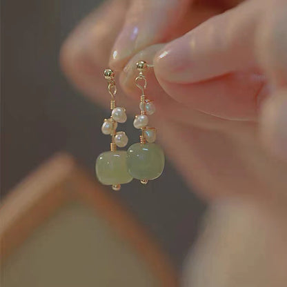 New Chinese-style earrings