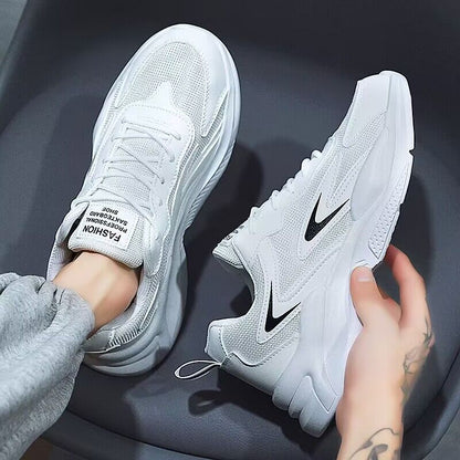 New men's summer breathable mesh shoes and sports shoes