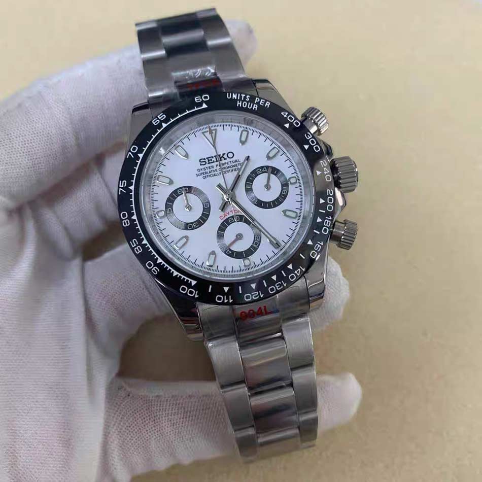 New quartz watch
