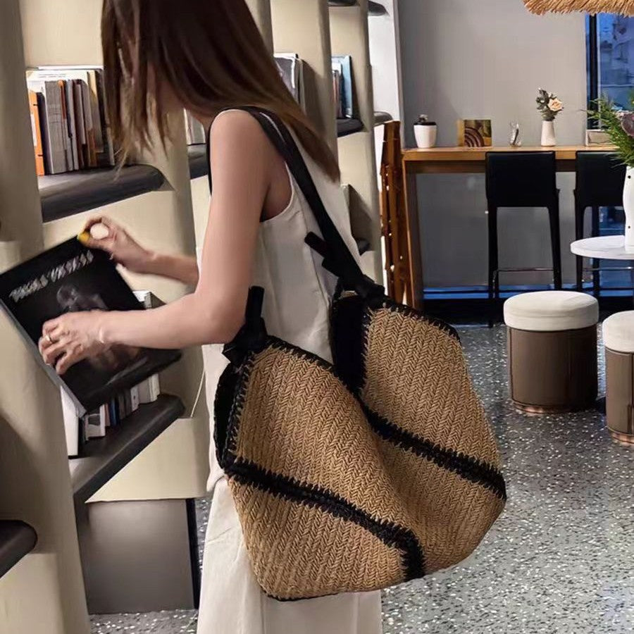 New Striped Straw Bag