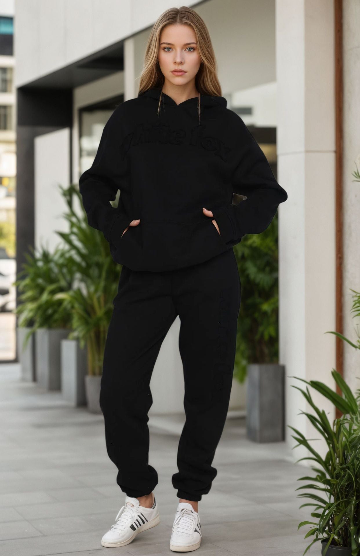 New Style Fleece Warm Hooded Embroidered Sweatshirt Fashionable Sports Cotton Blend Long Pants Two-Piece Set for Women