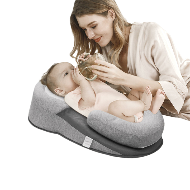 Newborn baby relief milk vomiting slope pillow