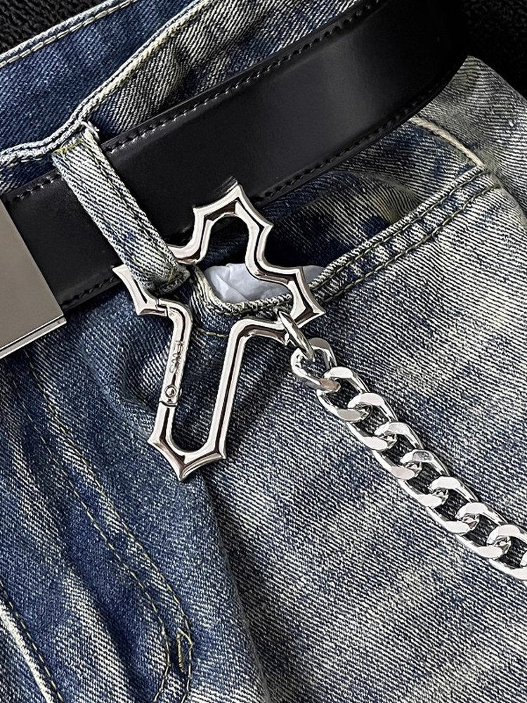 Niche keychain pouch charm