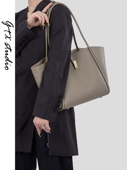 Niche tote bag