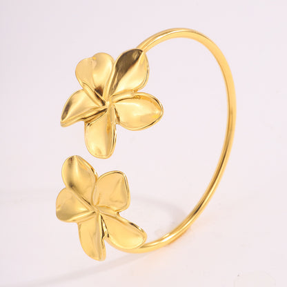 Non-Fading Open Bracelet
