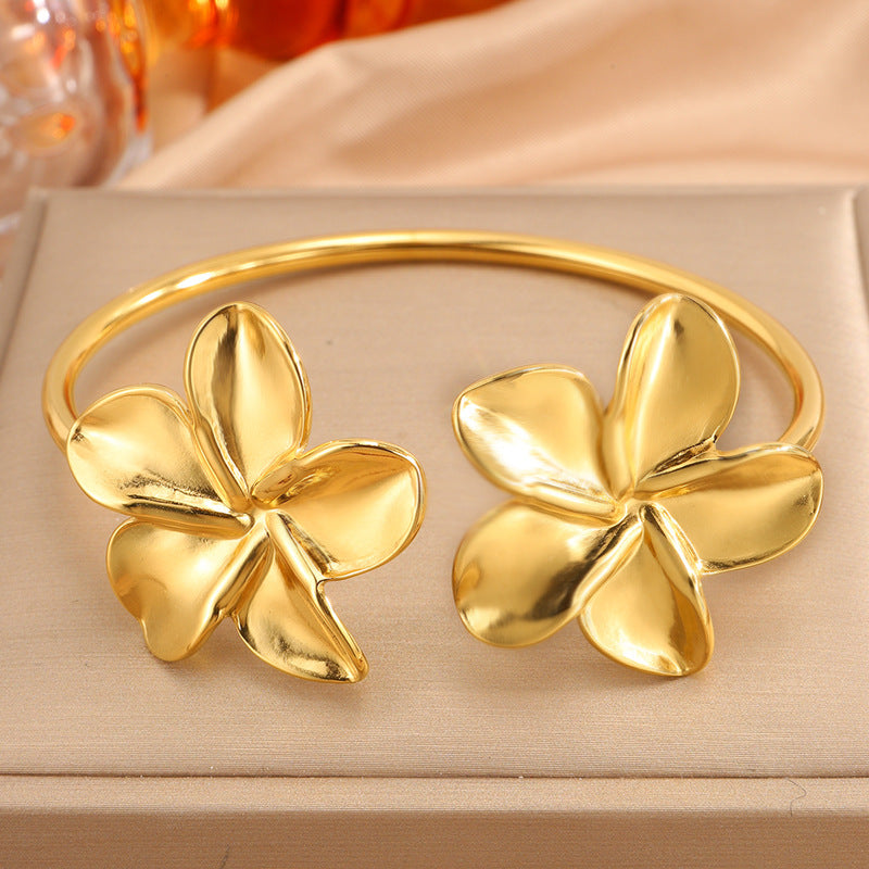 Non-Fading Open Bracelet