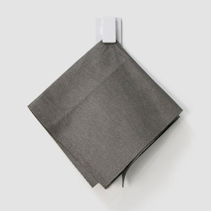 Non-shedding, water-stain removing cleaning cloth