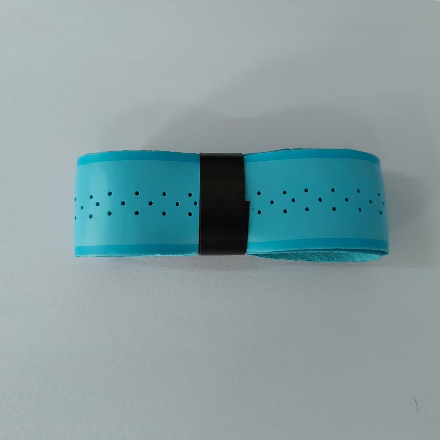 Non-slip grip strap