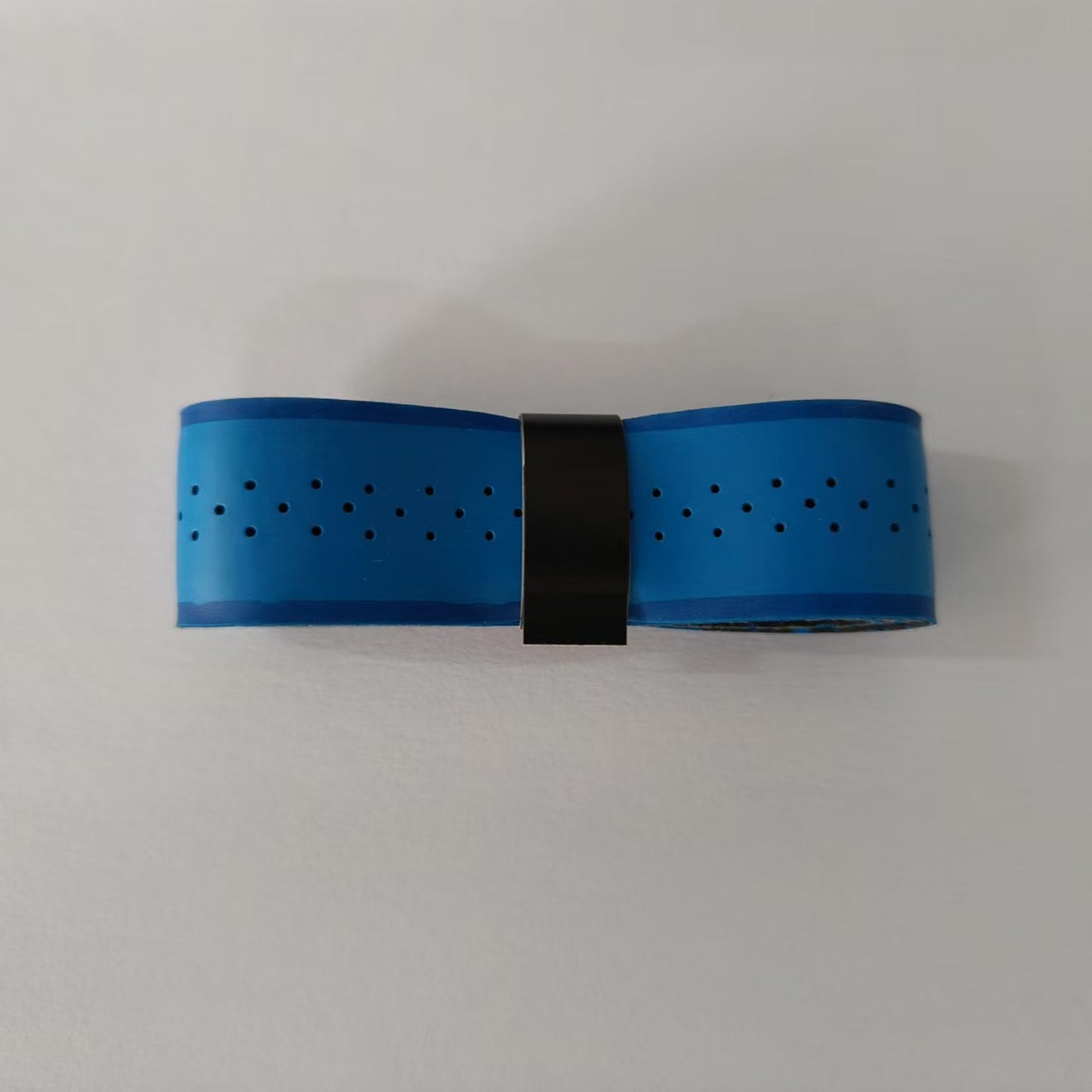 Non-slip grip strap